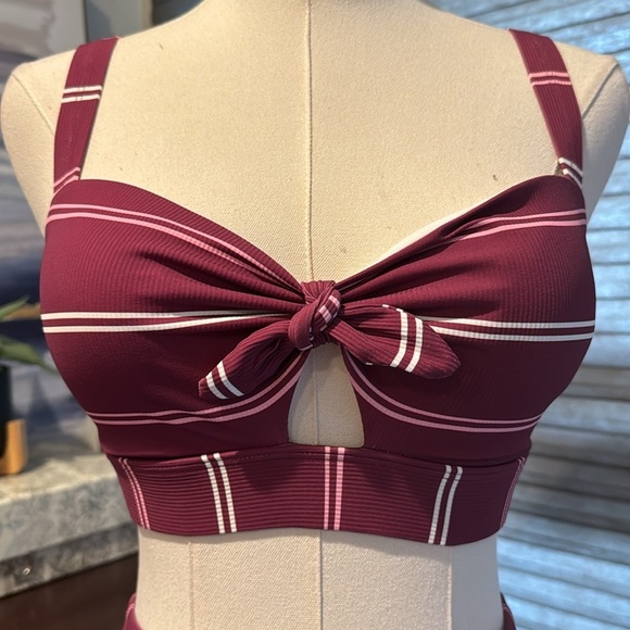 Woman's Freshwater Striped Burgundy Bikini Set. Size S/M - Picture 2 of 8